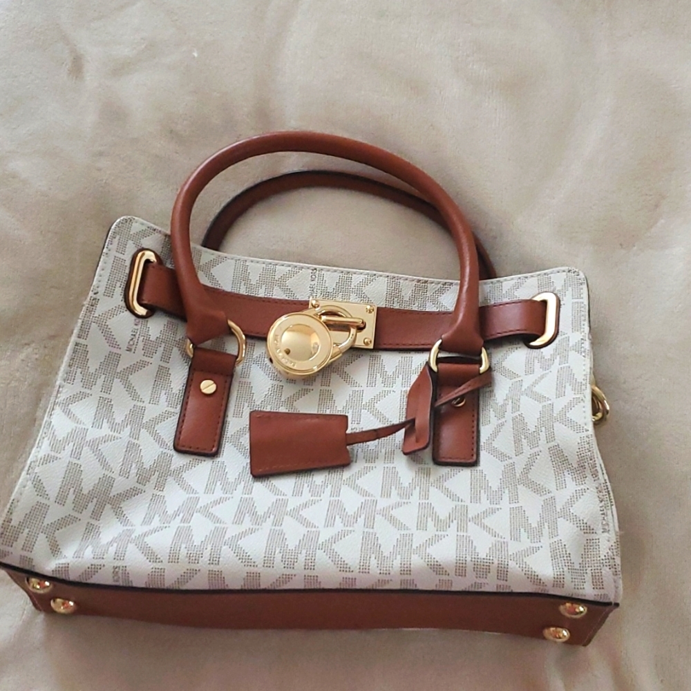 Michael Michael Kors Hamilton Vanilla Bag